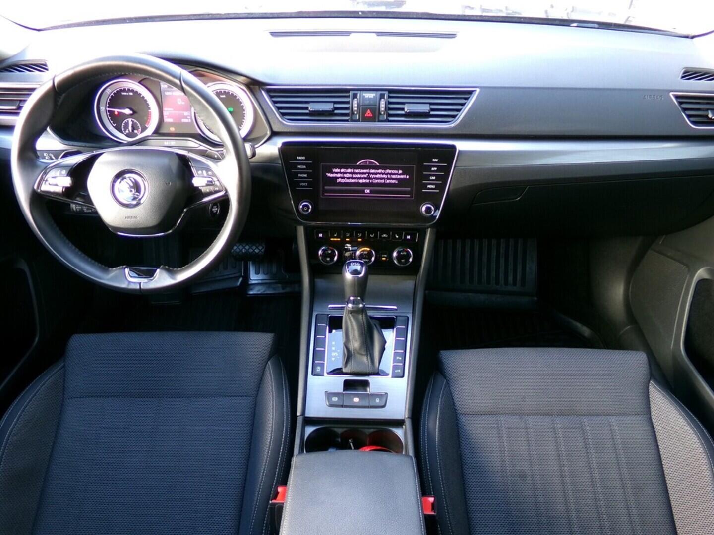 OM190V02502_18.webp_SUPERB Style 2.0 TDI 110 kW automat