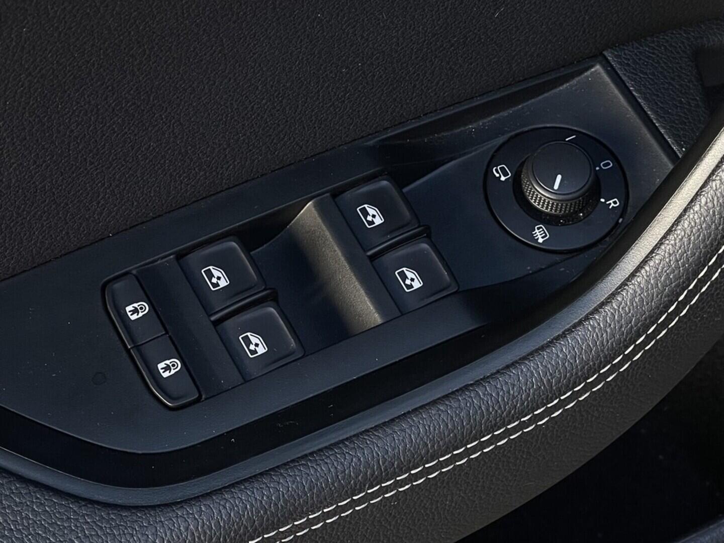 OM190V02502_21.webp_SUPERB Style 2.0 TDI 110 kW automat