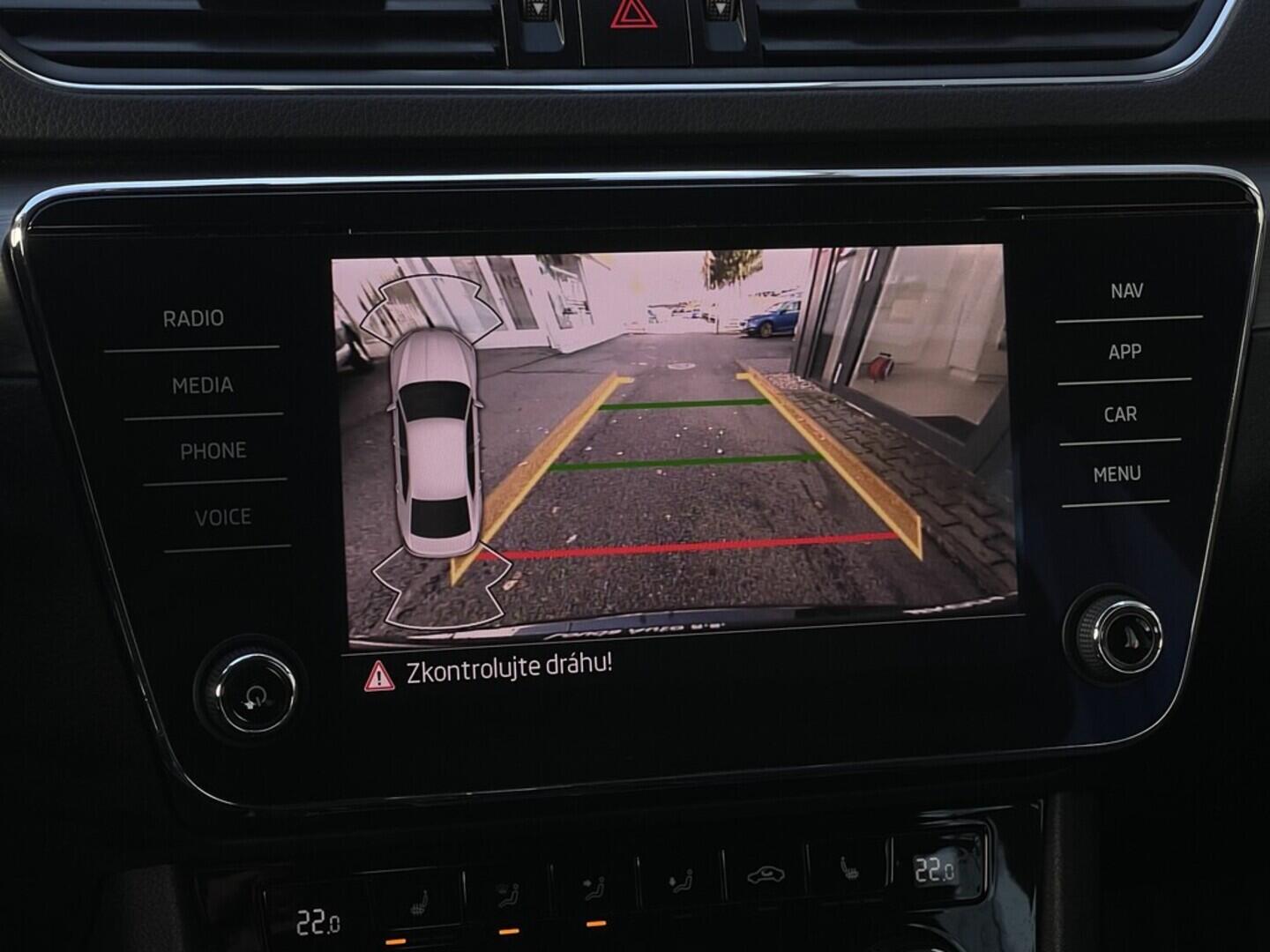 OM190V02502_26.webp_SUPERB Style 2.0 TDI 110 kW automat