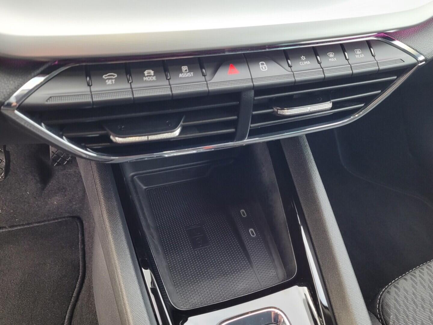 OM190V02512_28.webp_OCTAVIA Style 1.5 TSI 110 kW automat, DPH