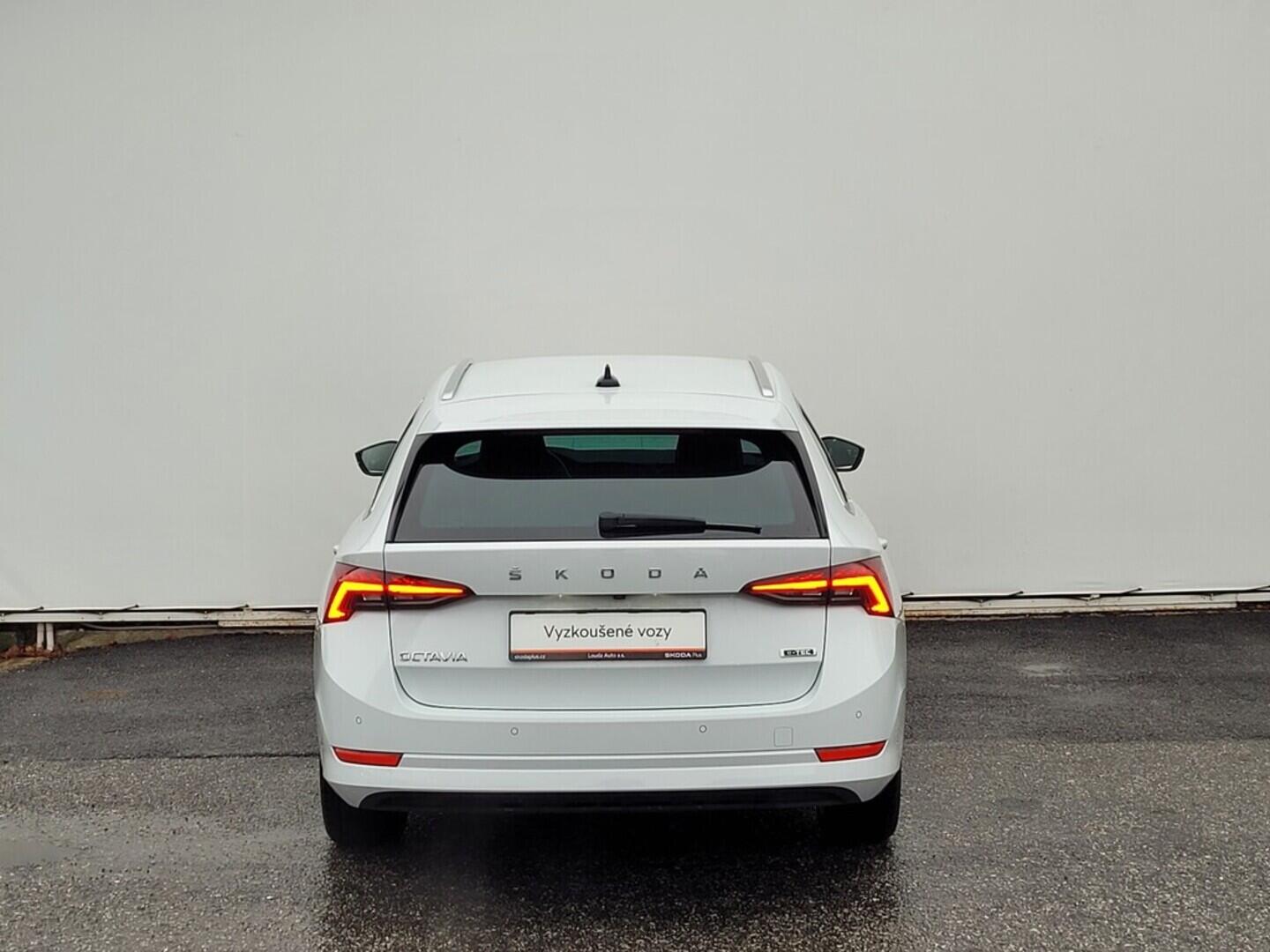 OM190V02513_17.webp_OCTAVIA Style 1.5 TSI 110 kW automat, DPH