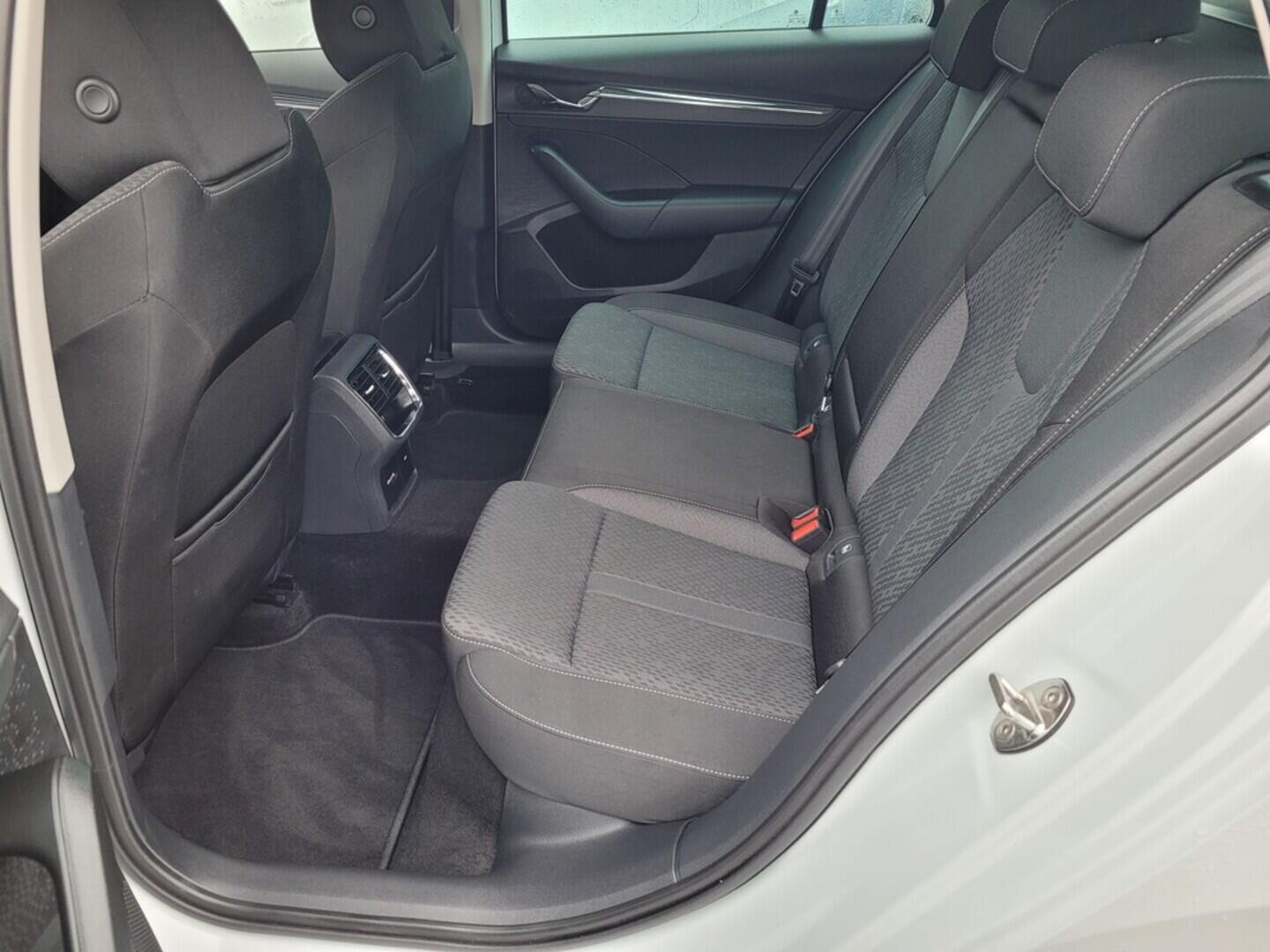 OM190V02513_30.webp_OCTAVIA Style 1.5 TSI 110 kW automat, DPH