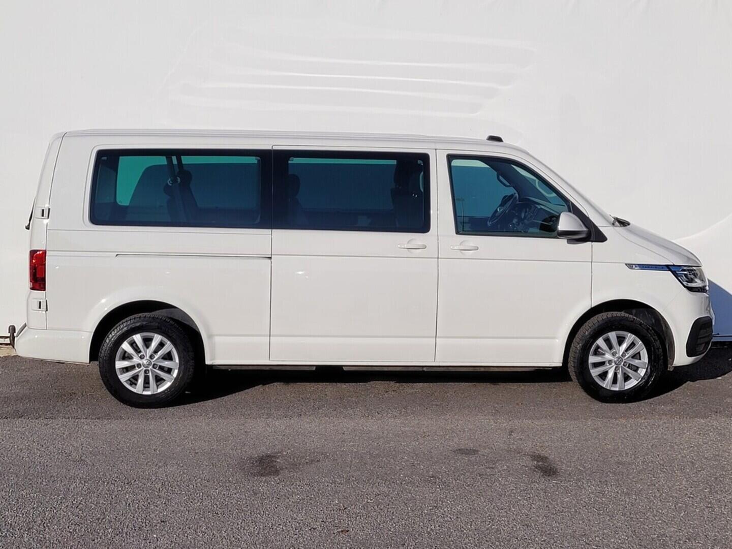 OM190V02519_16.webp_CARAVELLE Comfortline  2.0 TDI 110 kW automat, DPH