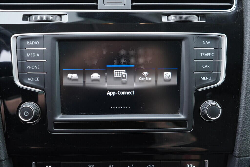 OM190V02521_26.webp_GOLF VARIANT Allstar 1.4 TSI 92 kW manuál