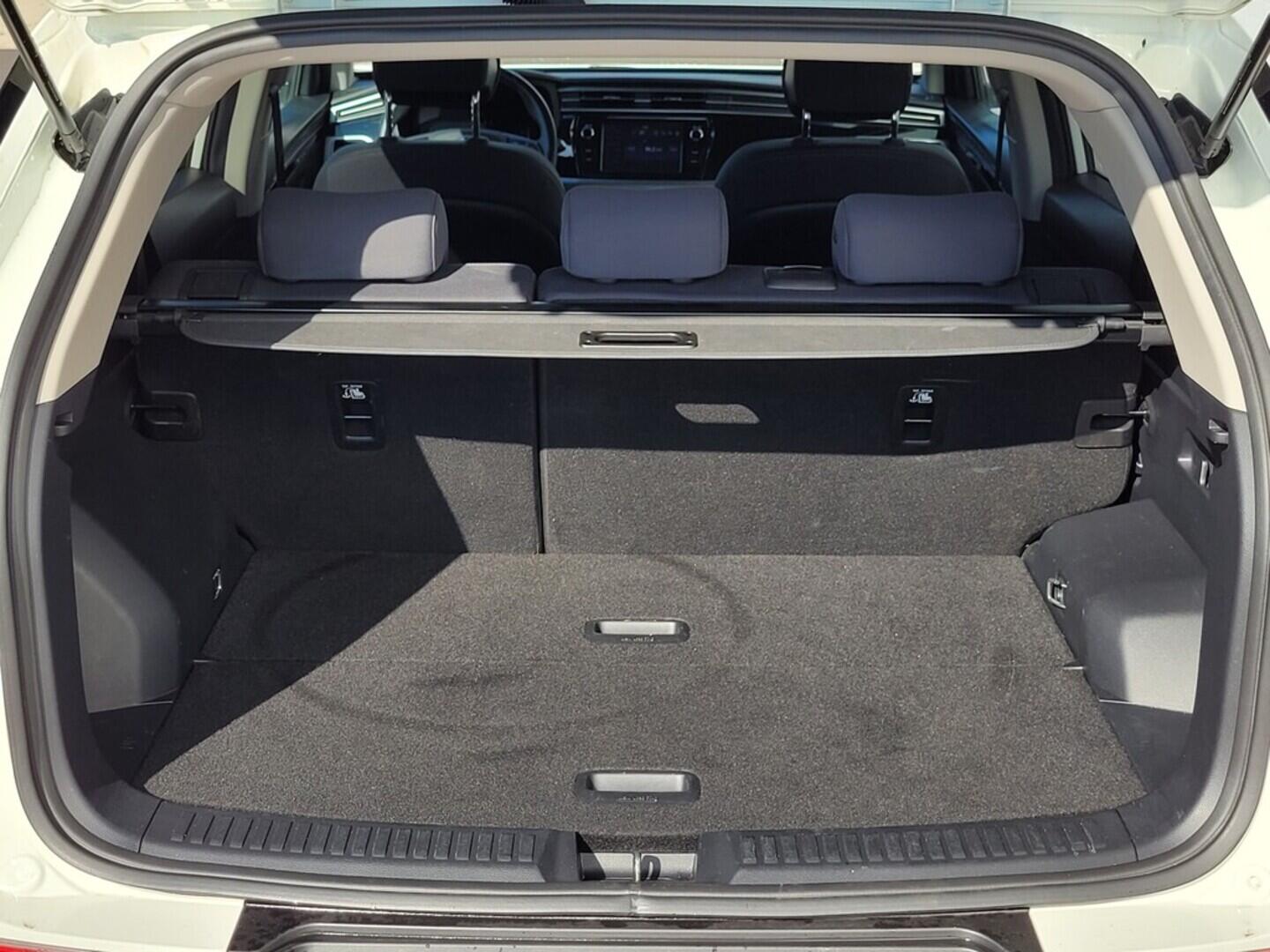 OM190V02528_19.webp_KORANDO  1.5  120 kW manuál