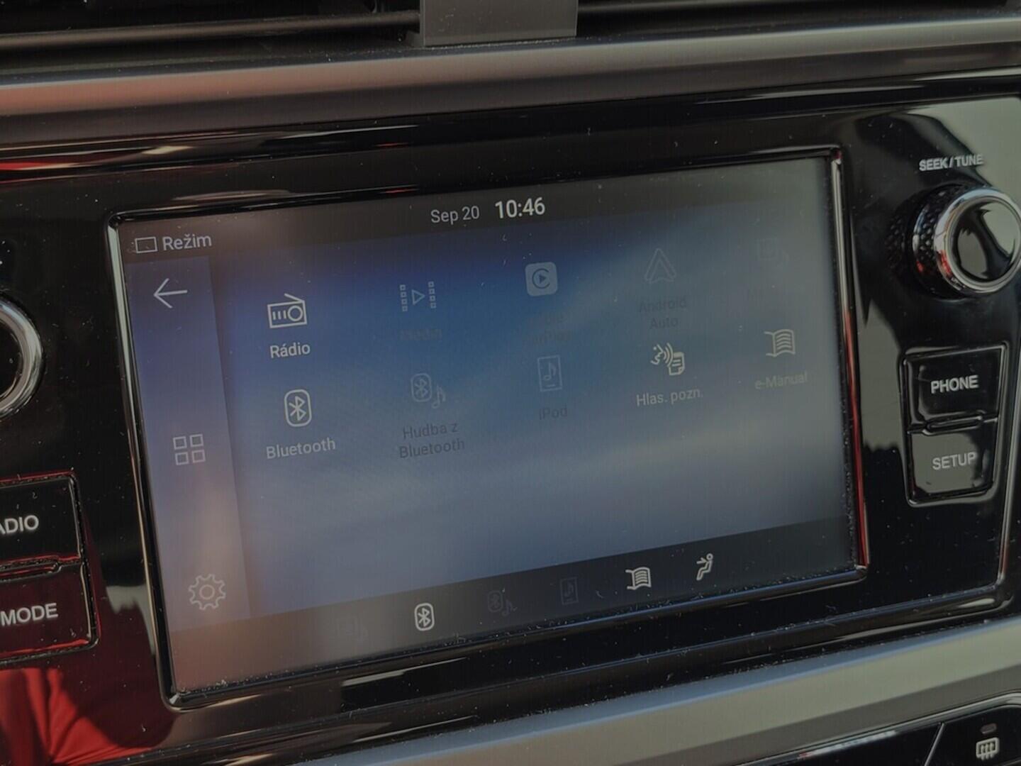 OM190V02528_24.webp_KORANDO  1.5  120 kW manuál