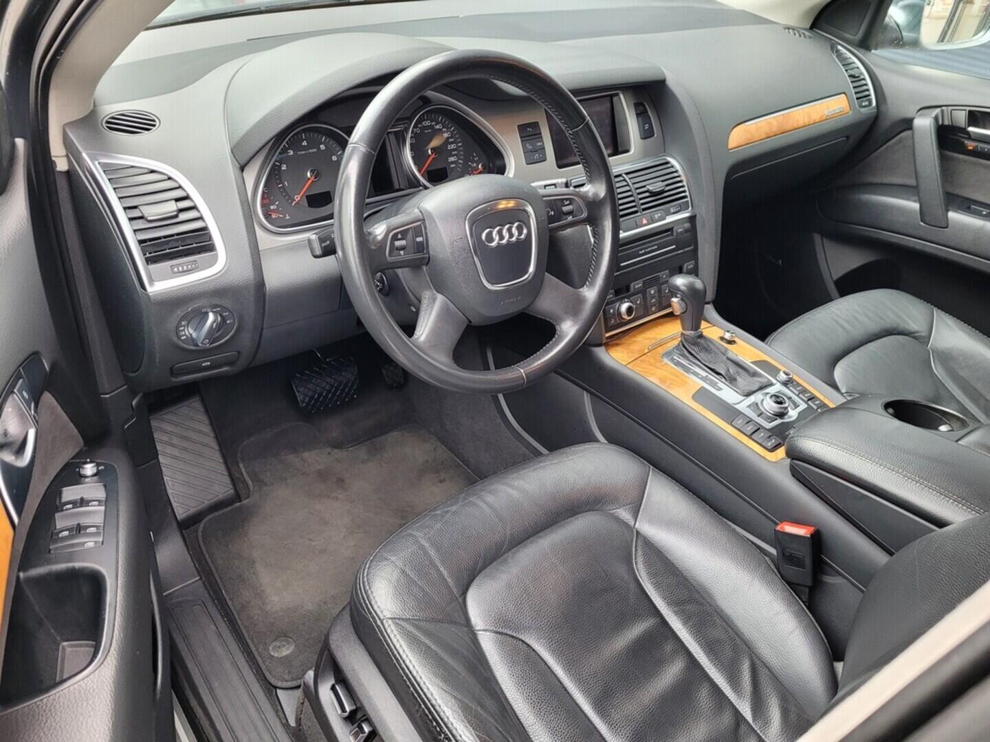 OM190V02536_19.webp_Q7  3.0 TFSI 200 kW automat