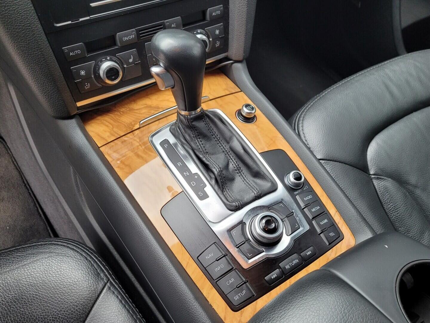 OM190V02536_29.webp_Q7  3.0 TFSI 200 kW automat