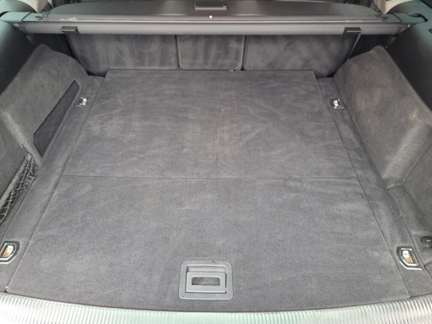 OM190V02536_32.webp_Q7  3.0 TFSI 200 kW automat