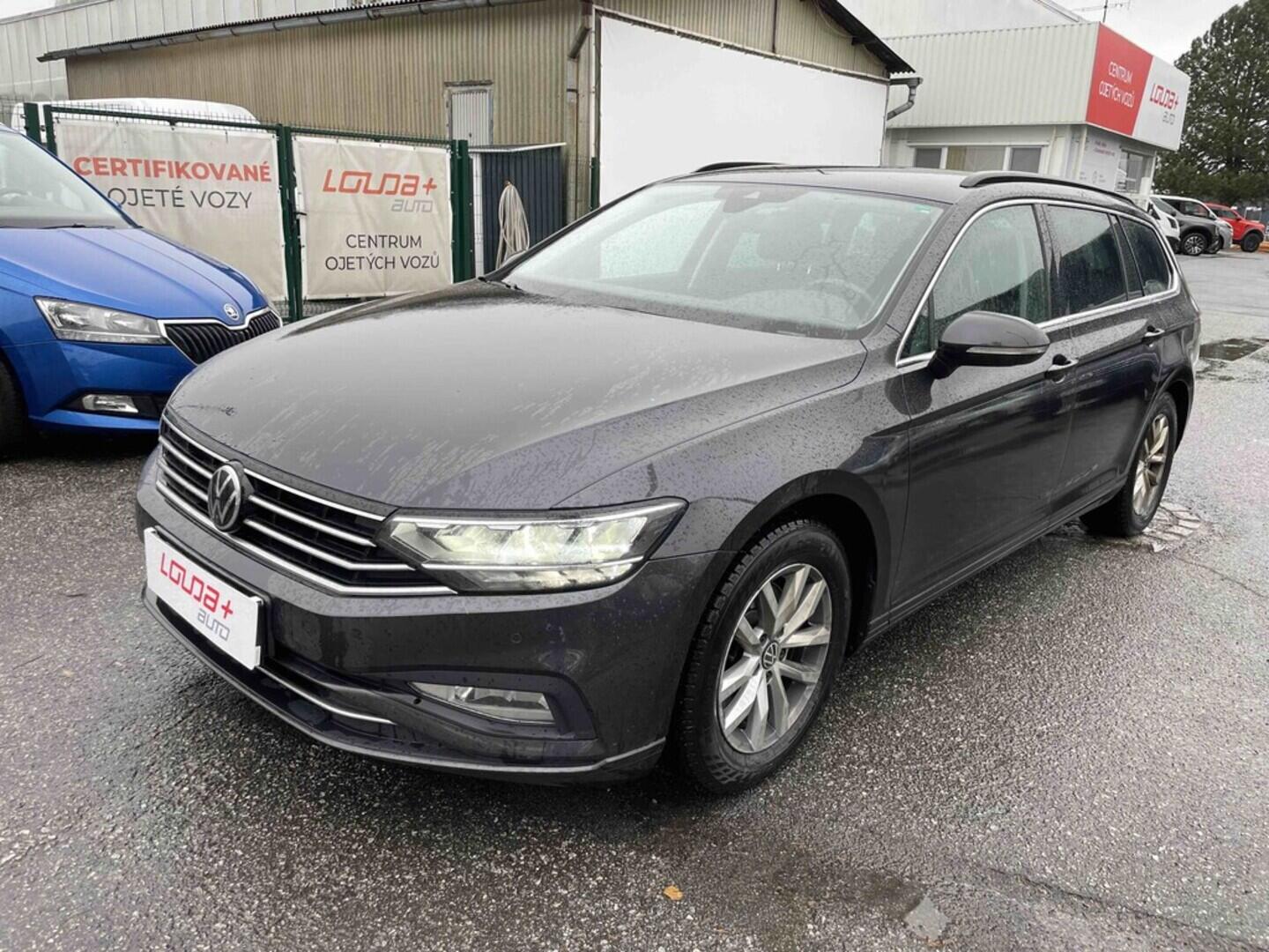 OM190V02538_10.webp_PASSAT Business 2.0 TDI 110 kW automat