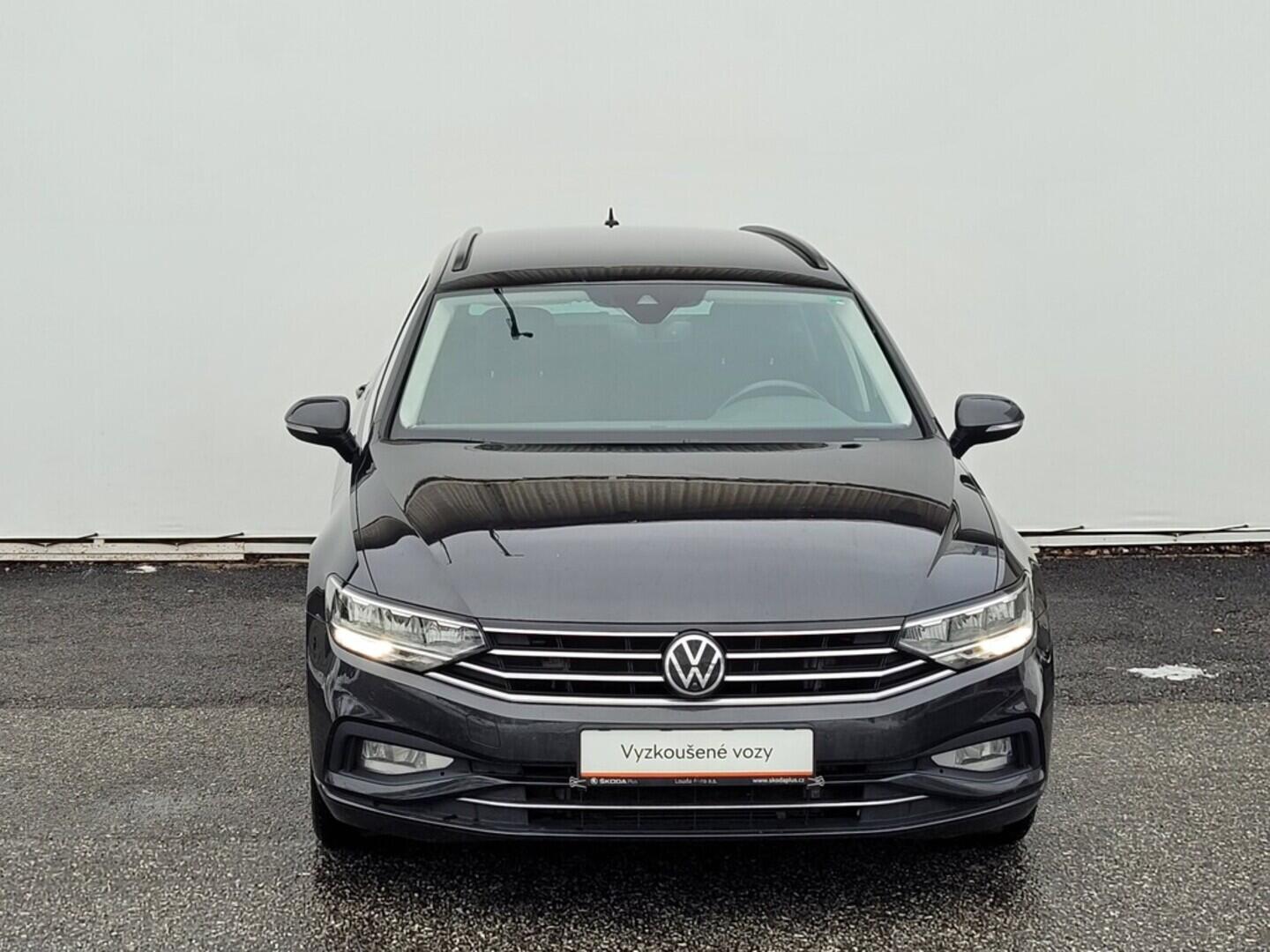 OM190V02538_13.webp_PASSAT Business 2.0 TDI 110 kW automat