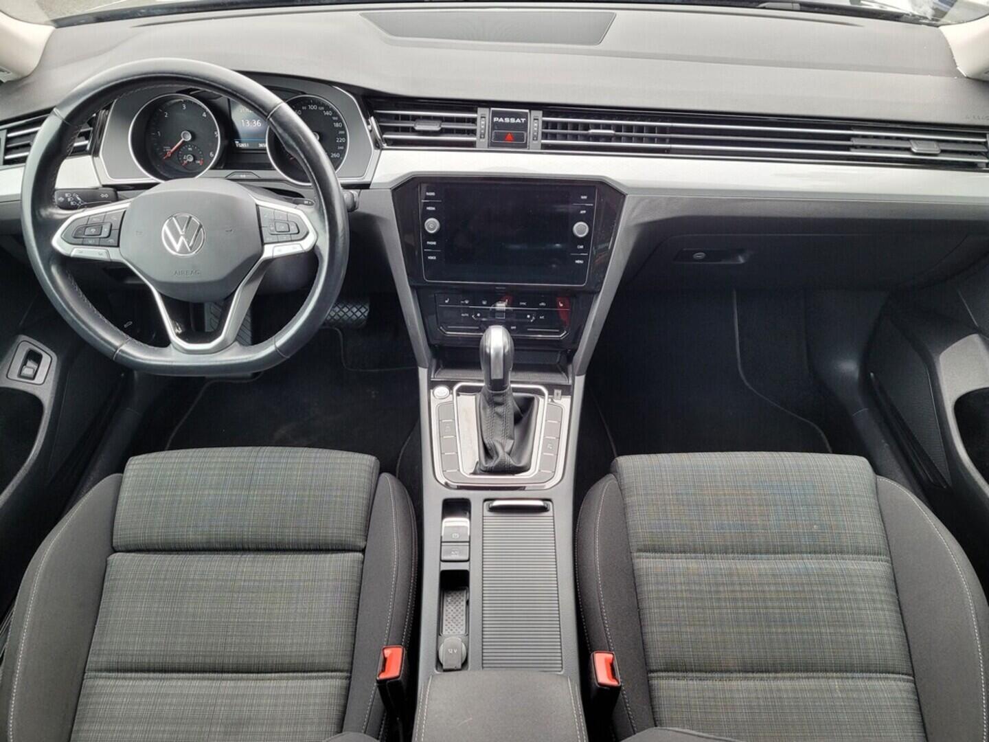 OM190V02538_18.webp_PASSAT Business 2.0 TDI 110 kW automat