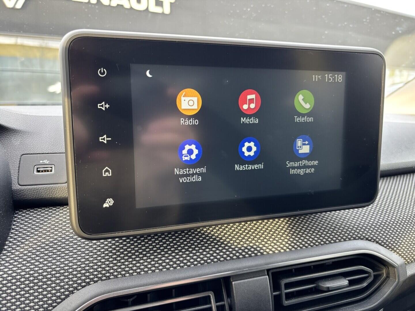 OM190V02539_27.webp_JOGGER  1.0             67 kW manuál