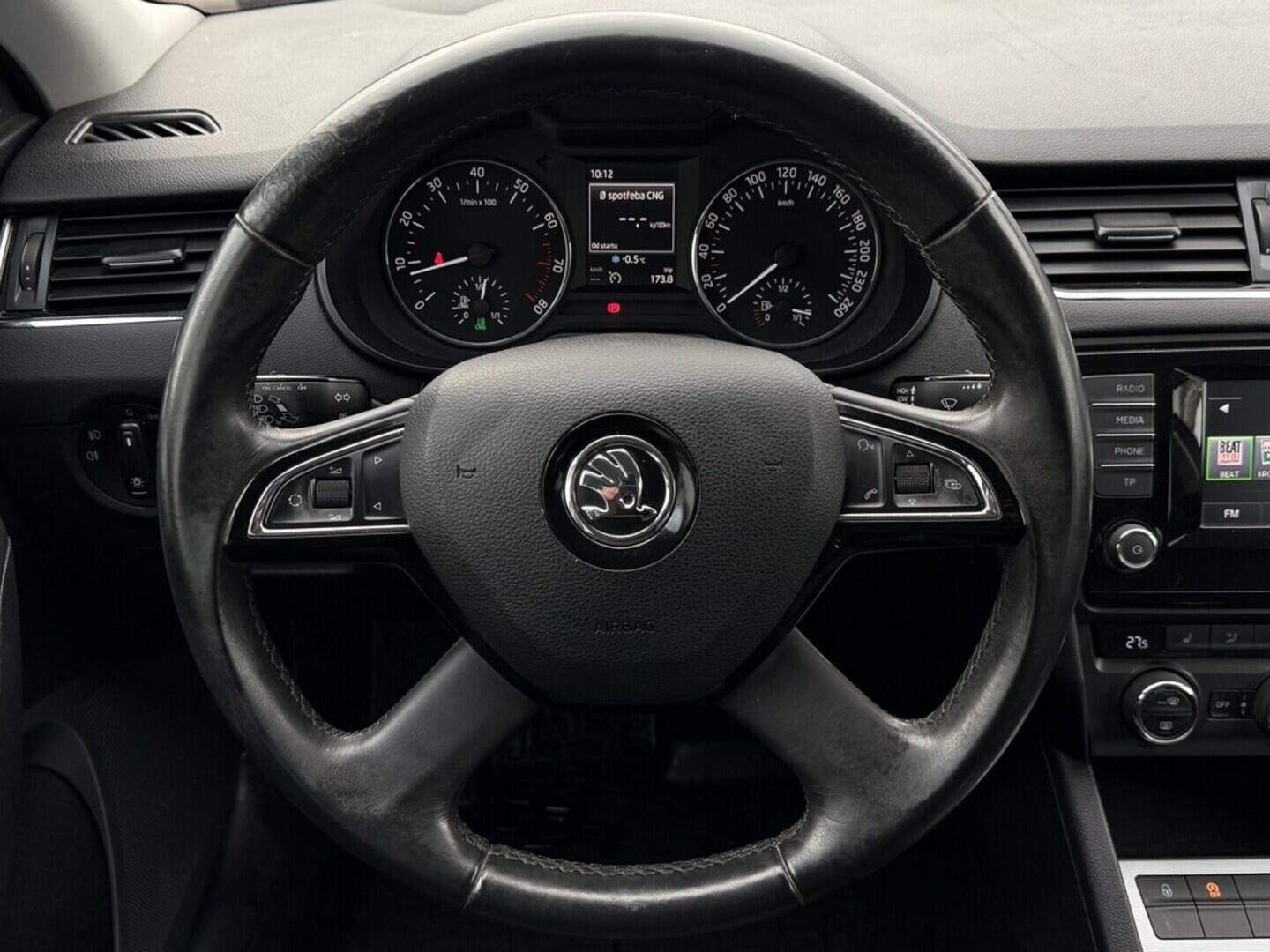 OM190V02540_23.webp_OCTAVIA Elegance G-TEC 1.4 TSI CNG 81 kW manuál