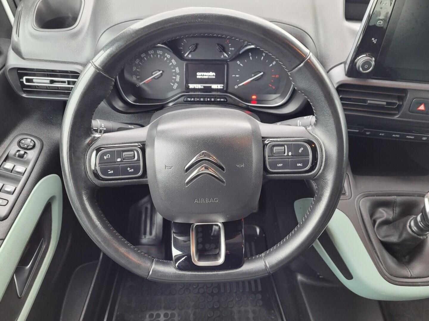 OM190V02542_23.webp_BERLINGO  1.5 BlueHDi 96 kW manuál