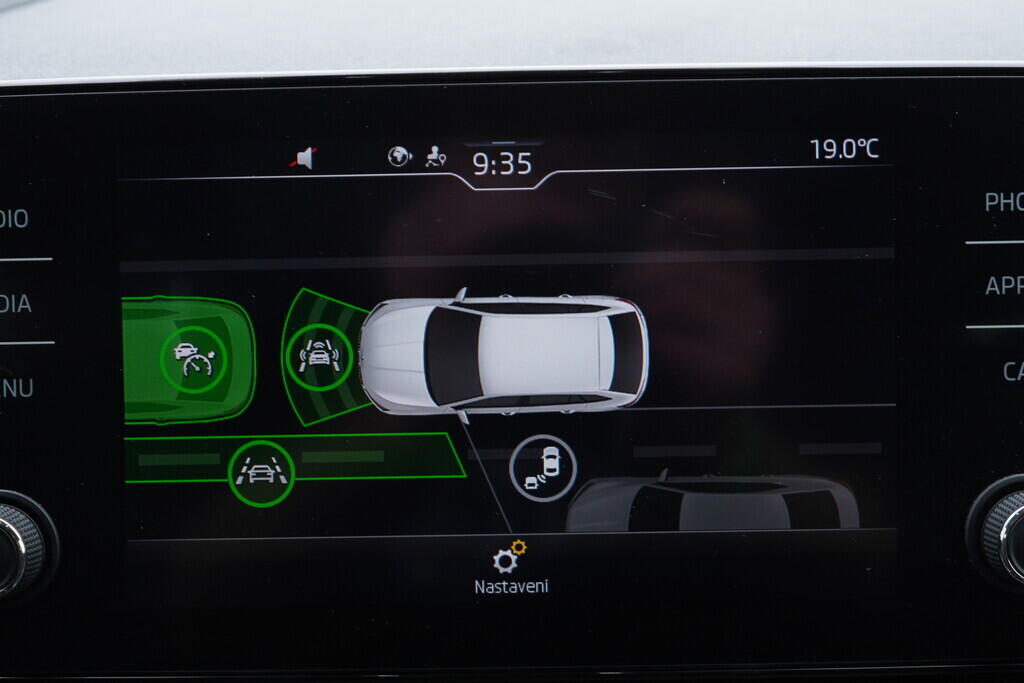 OM190V02545_30.webp_SCALA Style 1.5 TSI 110 kW automat