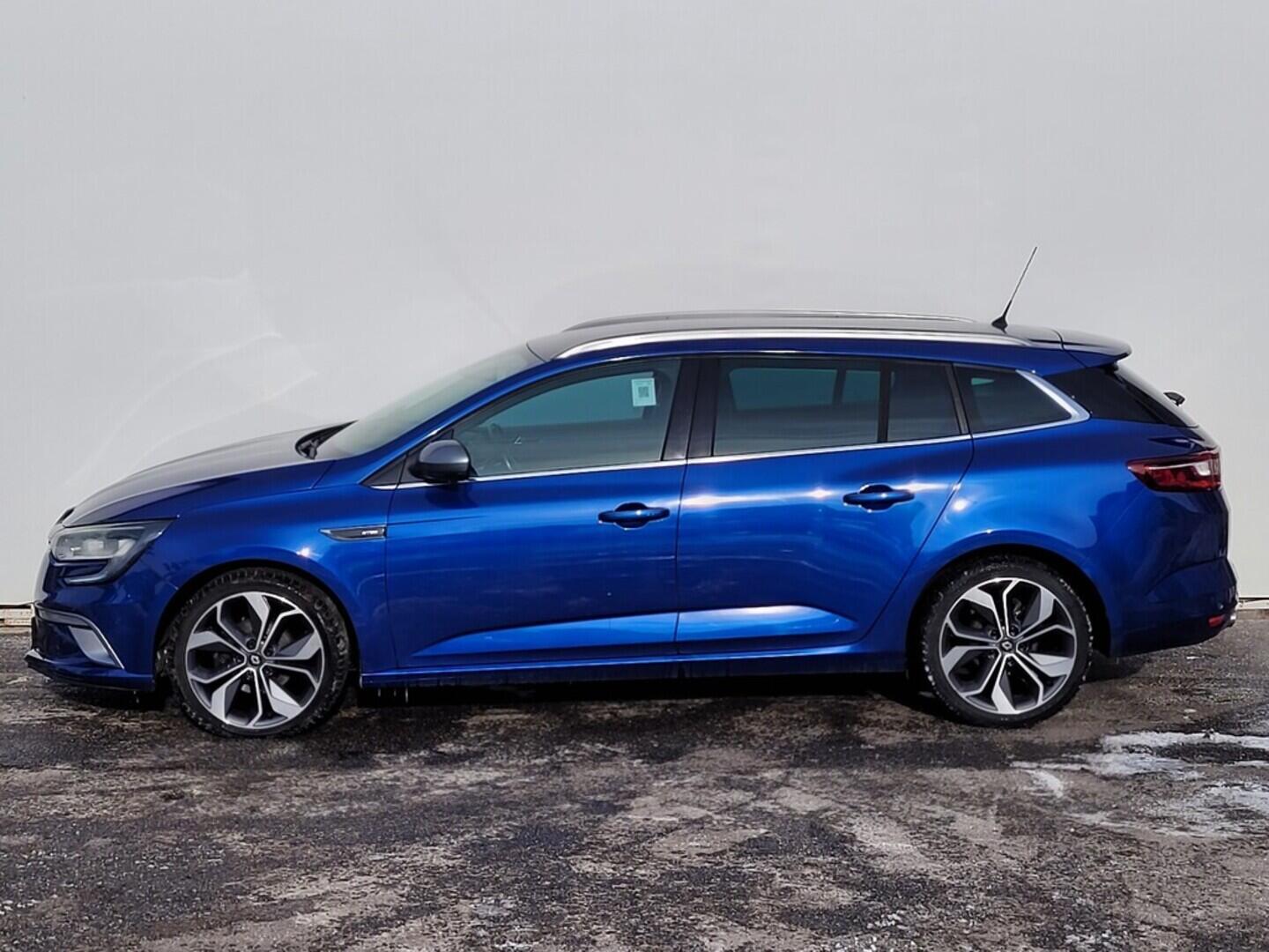 OM190V02550_12.webp_MÉGANE GT line 1.2 TCe 74 kW manuál