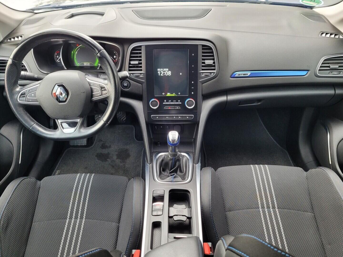 OM190V02550_18.webp_MÉGANE GT line 1.2 TCe 74 kW manuál