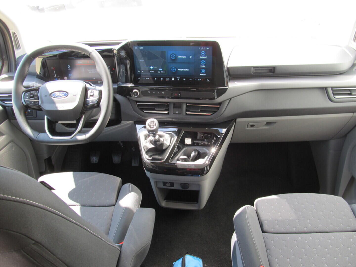 OM190V02554_19.webp_TOURNEO CUSTOM Titanium 320 L2 2.0 EcoBlue 110 kW manuál, DPH