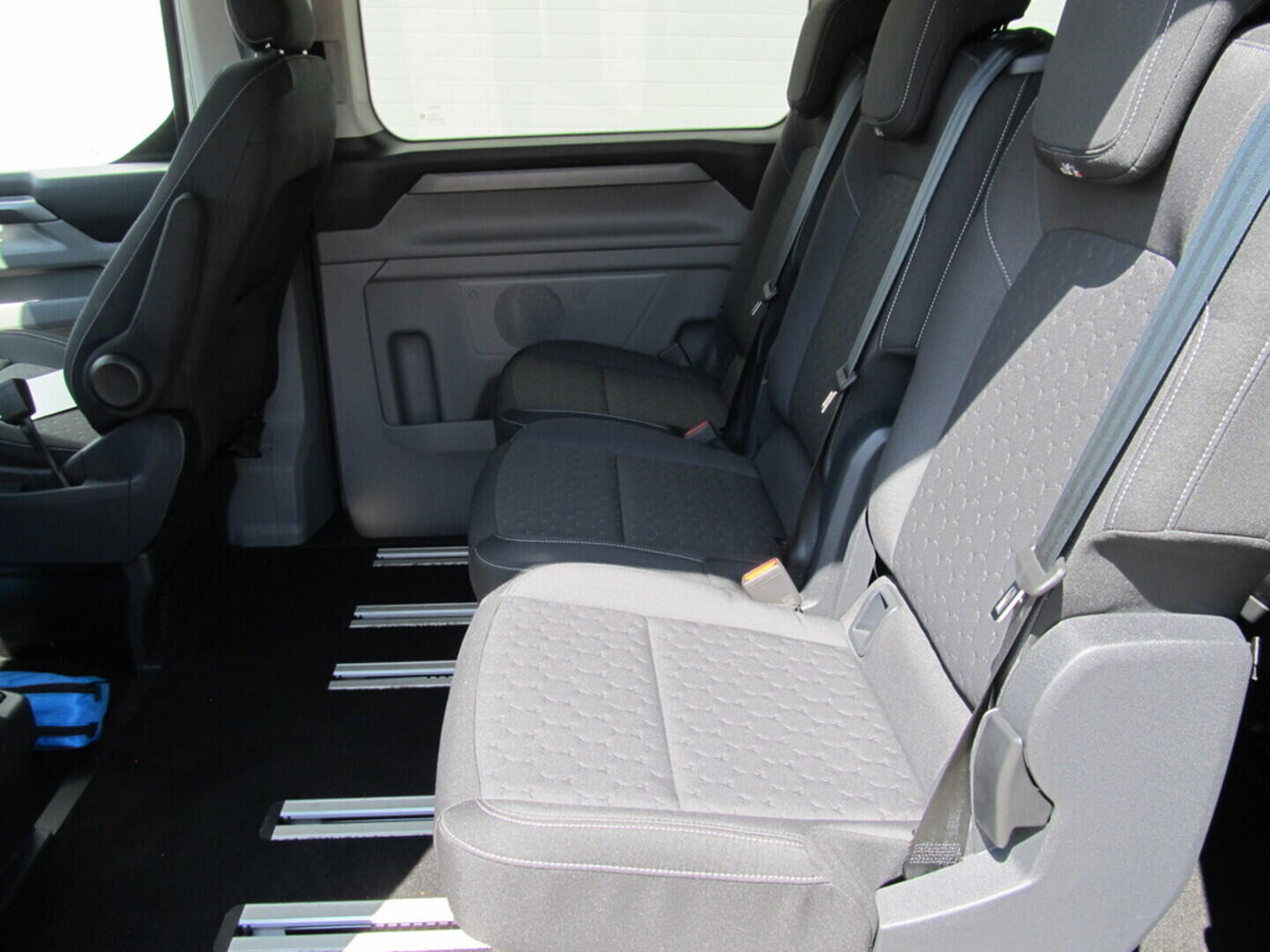 OM190V02554_27.webp_TOURNEO CUSTOM Titanium 320 L2 2.0 EcoBlue 110 kW manuál, DPH