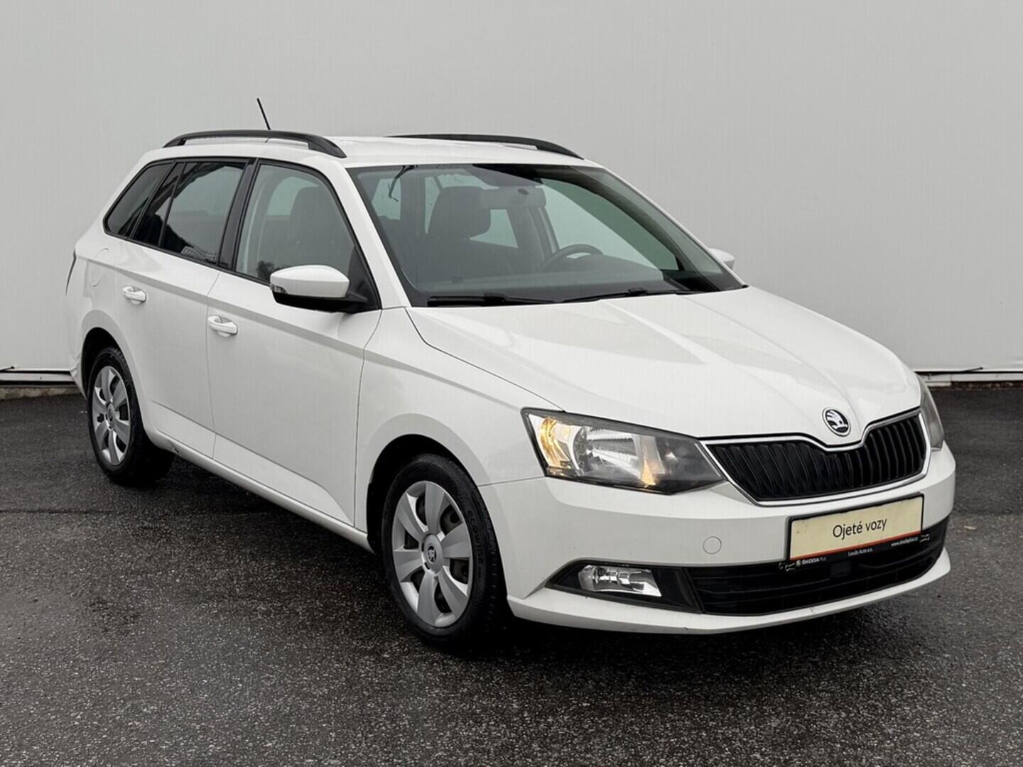 OM190V02555_14.webp_FABIA Ambition 1.4 TDI 66 kW manuál, DPH