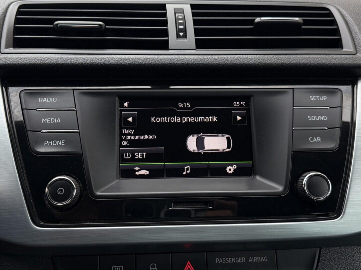 OM190V02555_26.webp_FABIA Ambition 1.4 TDI 66 kW manuál, DPH