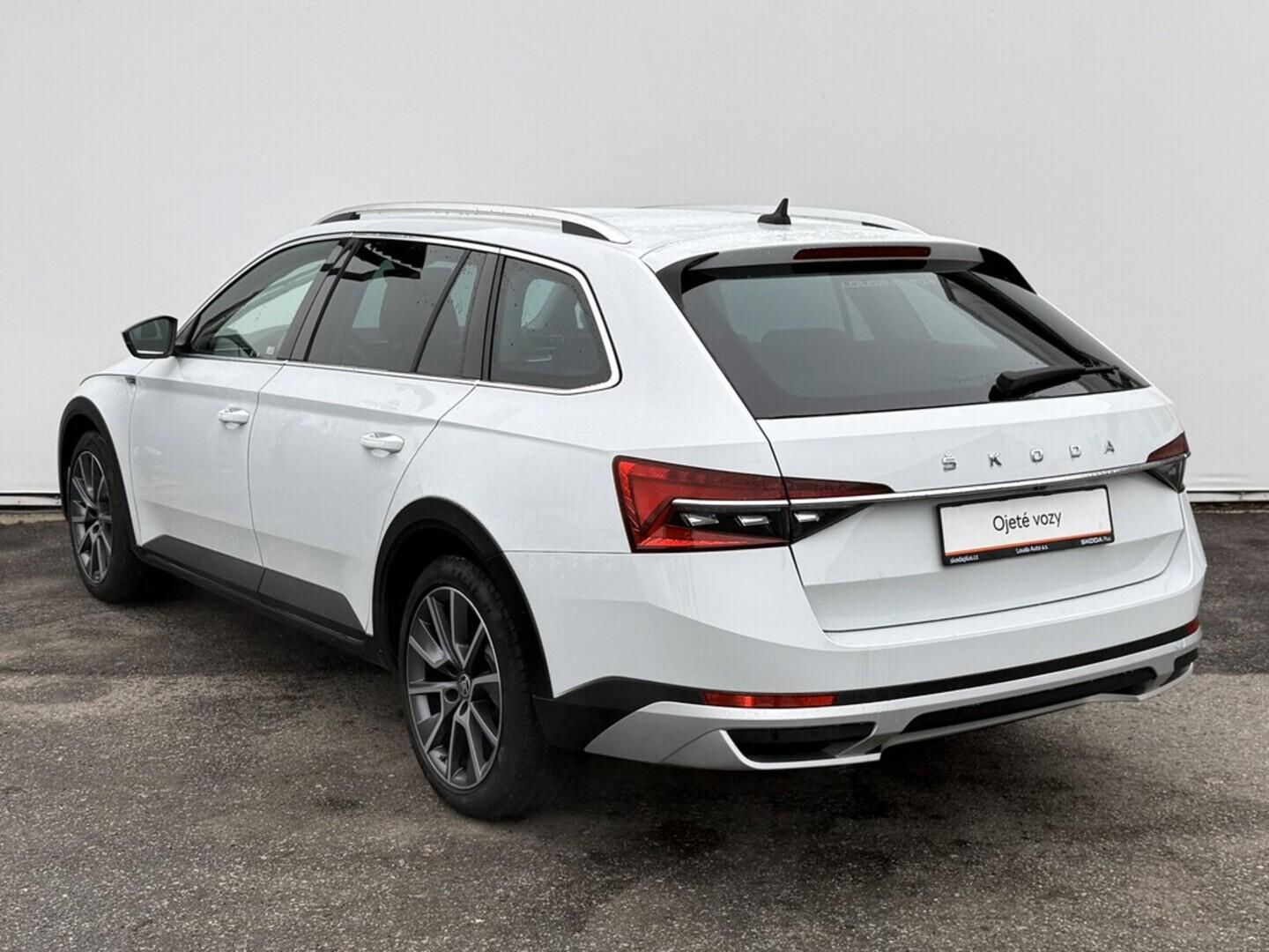 OM190V02557_15.webp_SUPERB Scout 2.0 TDI 140 kW automat, DPH