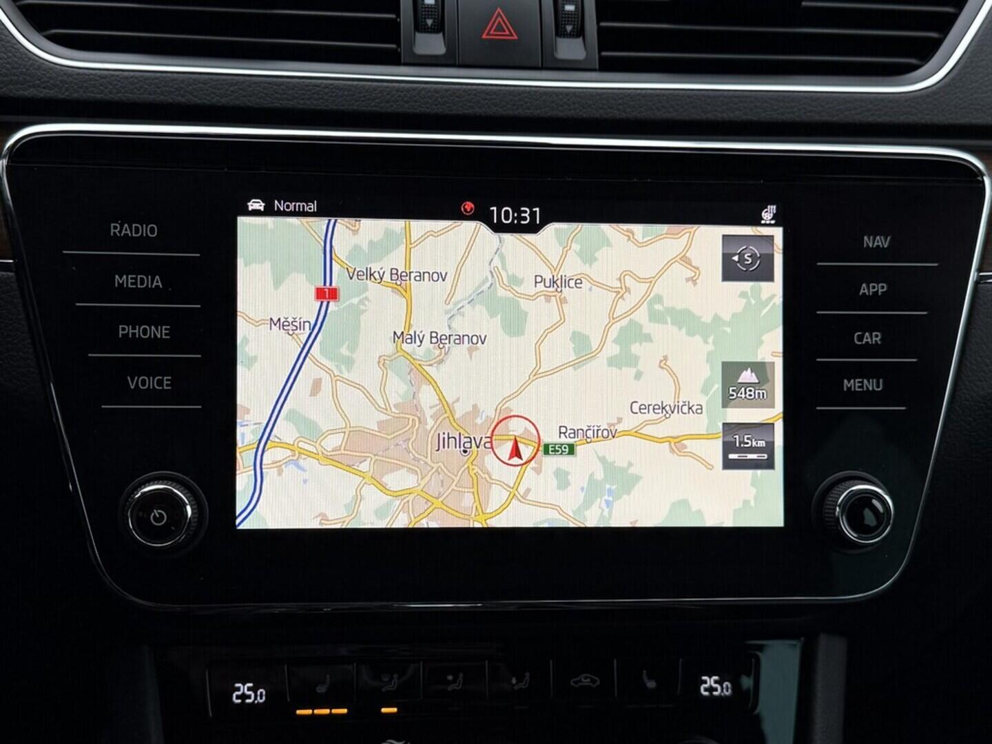 OM190V02557_25.webp_SUPERB Scout 2.0 TDI 140 kW automat, DPH