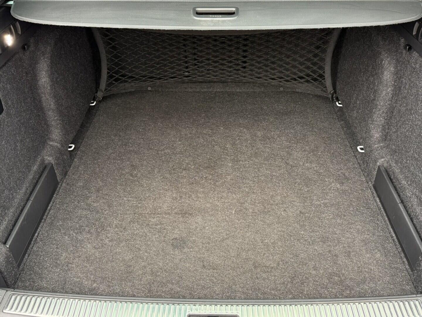 OM190V02557_30.webp_SUPERB Scout 2.0 TDI 140 kW automat, DPH