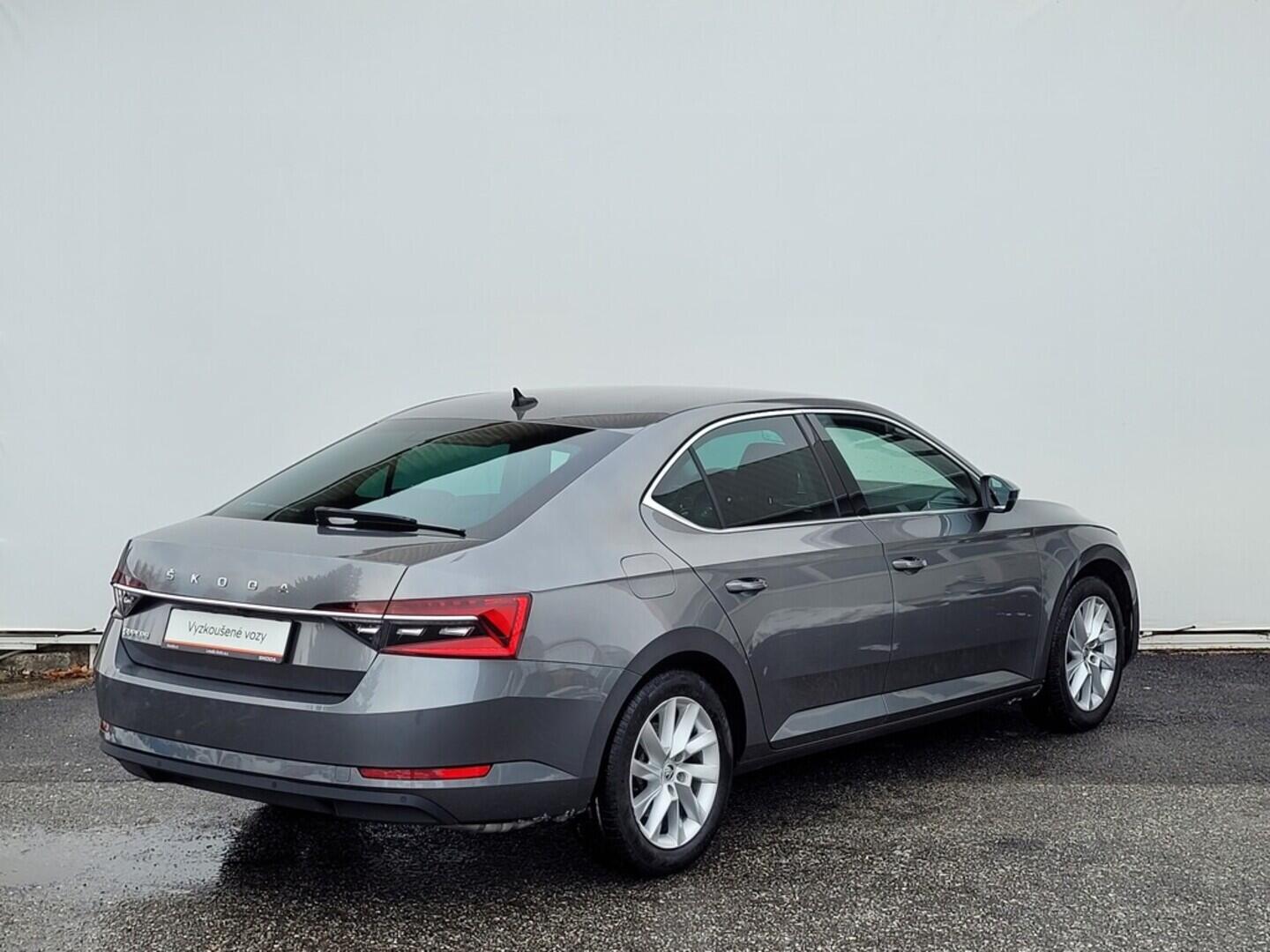 OM190V02558_11.webp_SUPERB Ambition 2.0 TSI 140 kW automat, DPH