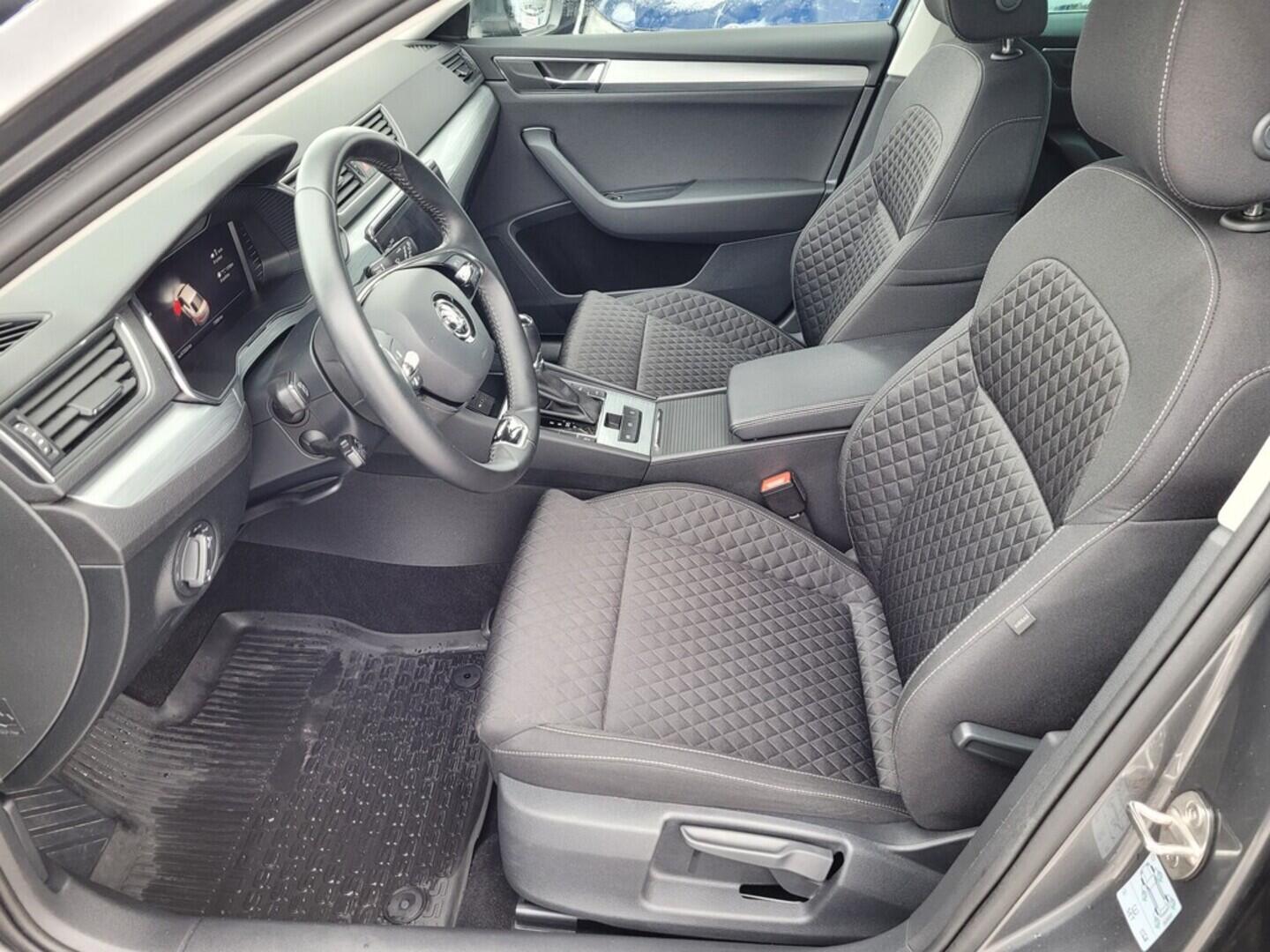 OM190V02558_20.webp_SUPERB Ambition 2.0 TSI 140 kW automat, DPH