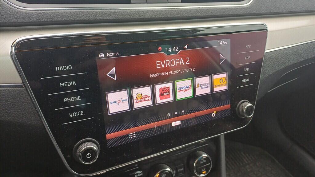 OM190V02559_24.webp_SUPERB L&K 2.0 TDI 110 kW automat, DPH