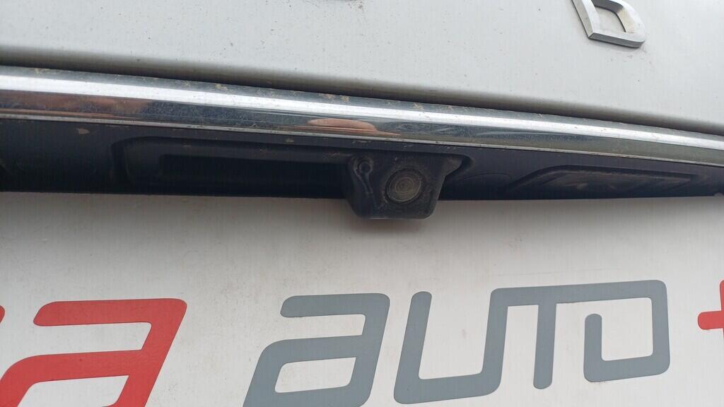 OM190V02559_33.webp_SUPERB L&K 2.0 TDI 110 kW automat, DPH