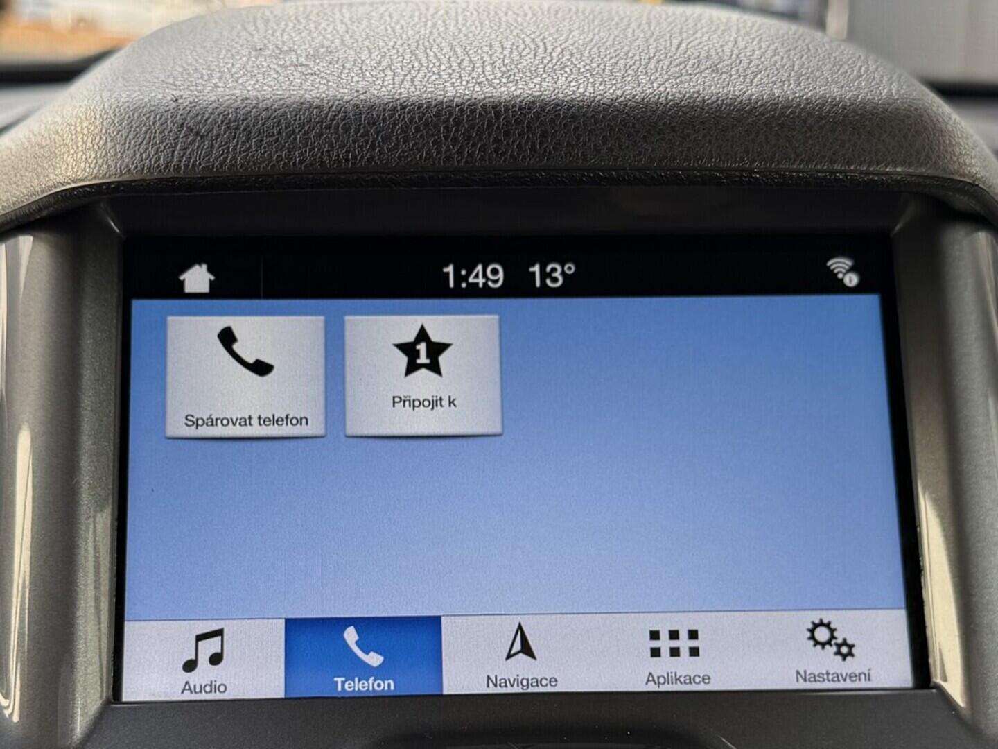 OM190V02569_26.webp_TOURNEO CONNECT  1.5  88 kW manuál