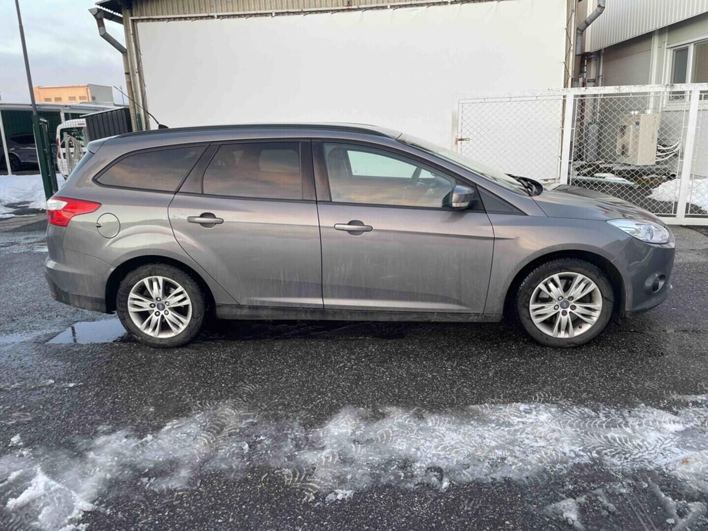 OM190V02570_12.webp_FOCUS Trend 1.6 EcoBoost 110 kW manuál, DPH