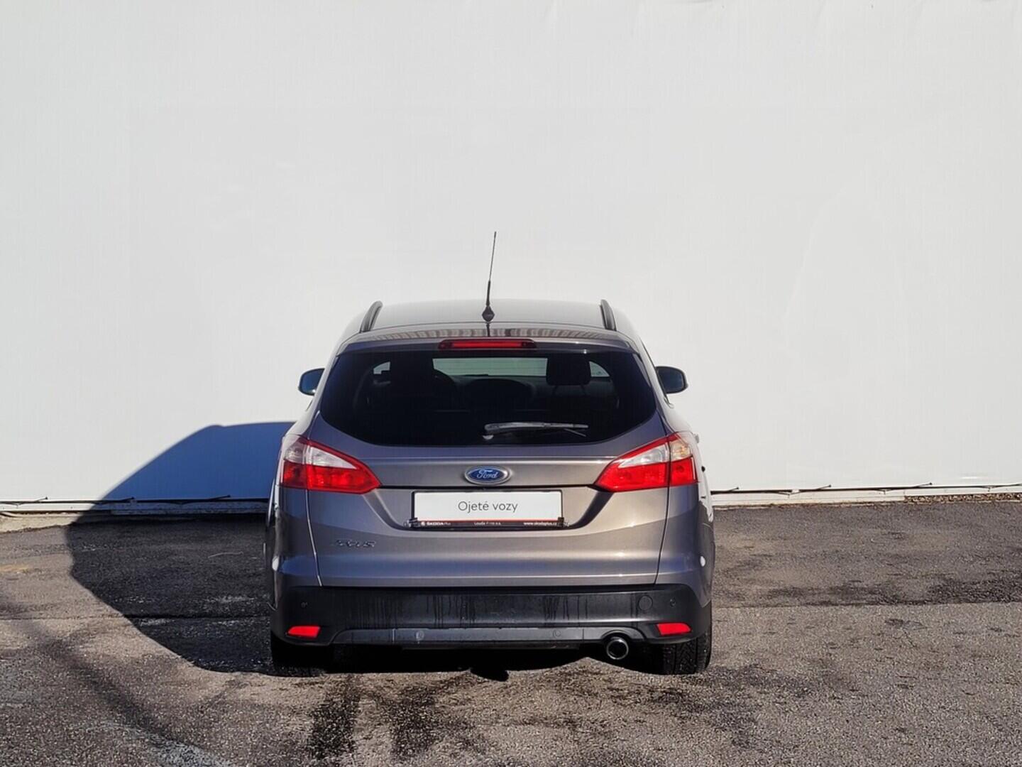 OM190V02570_17.webp_FOCUS Trend 1.6 EcoBoost 110 kW manuál, DPH