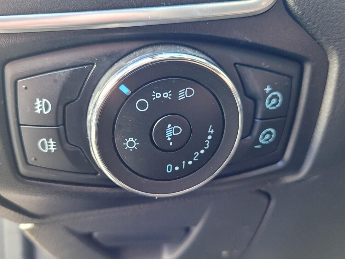 OM190V02570_22.webp_FOCUS Trend 1.6 EcoBoost 110 kW manuál, DPH