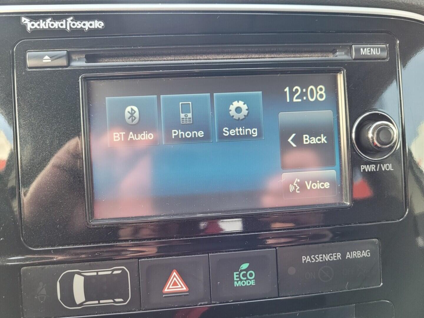 OM190V02572_25.webp_OUTLANDER  2.3 Di-D 110 kW manuál, DPH