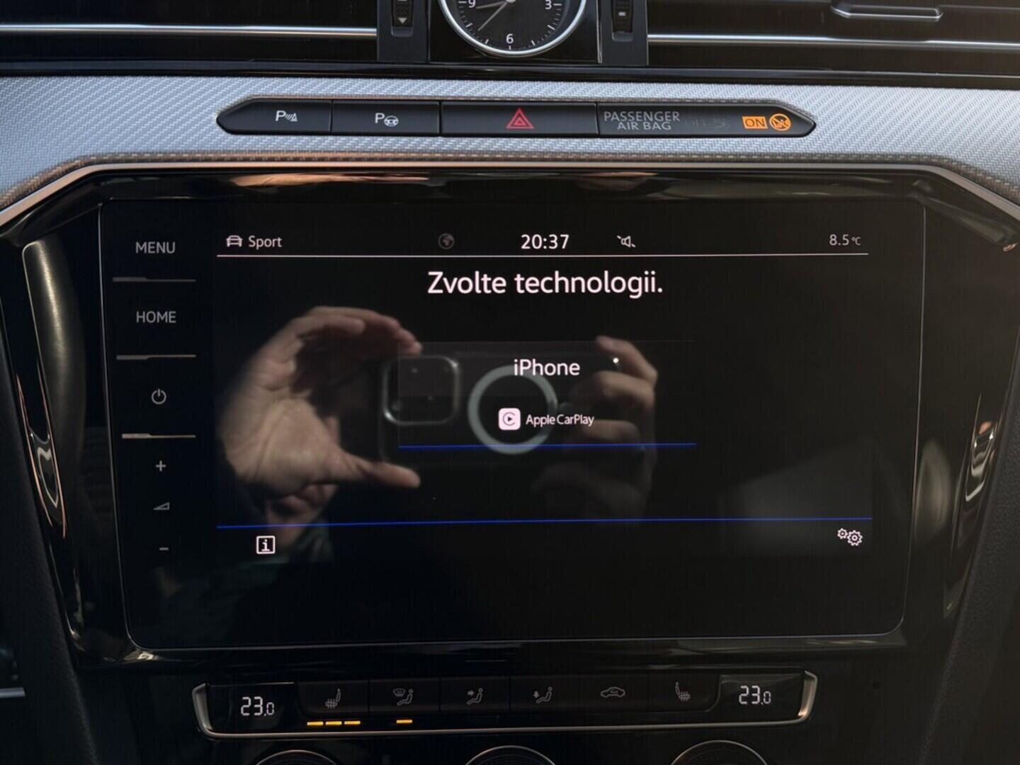 OM190V02576_24.webp_ARTEON R-Line 2.0 TSI 140 kW automat