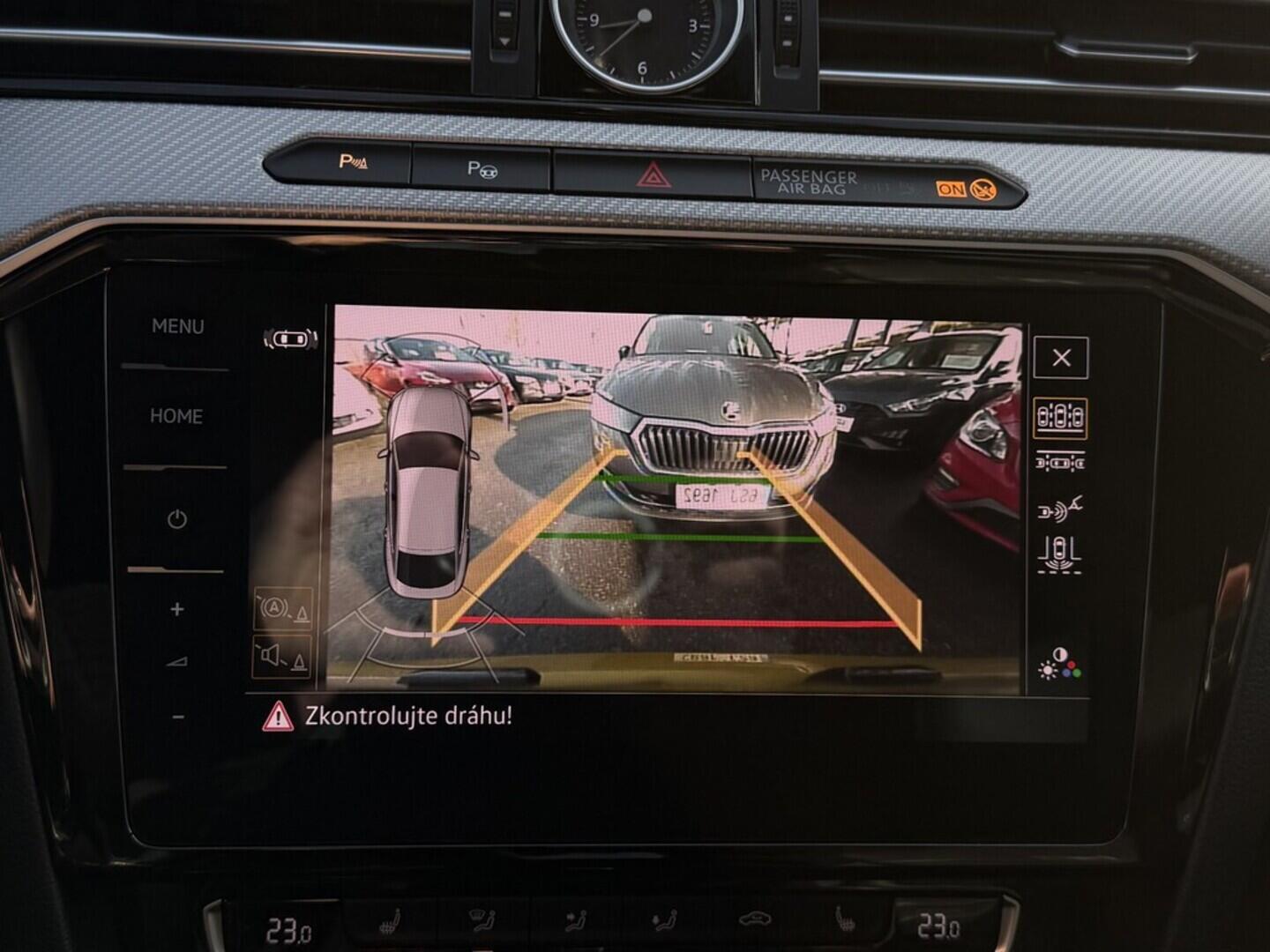 OM190V02576_25.webp_ARTEON R-Line 2.0 TSI 140 kW automat