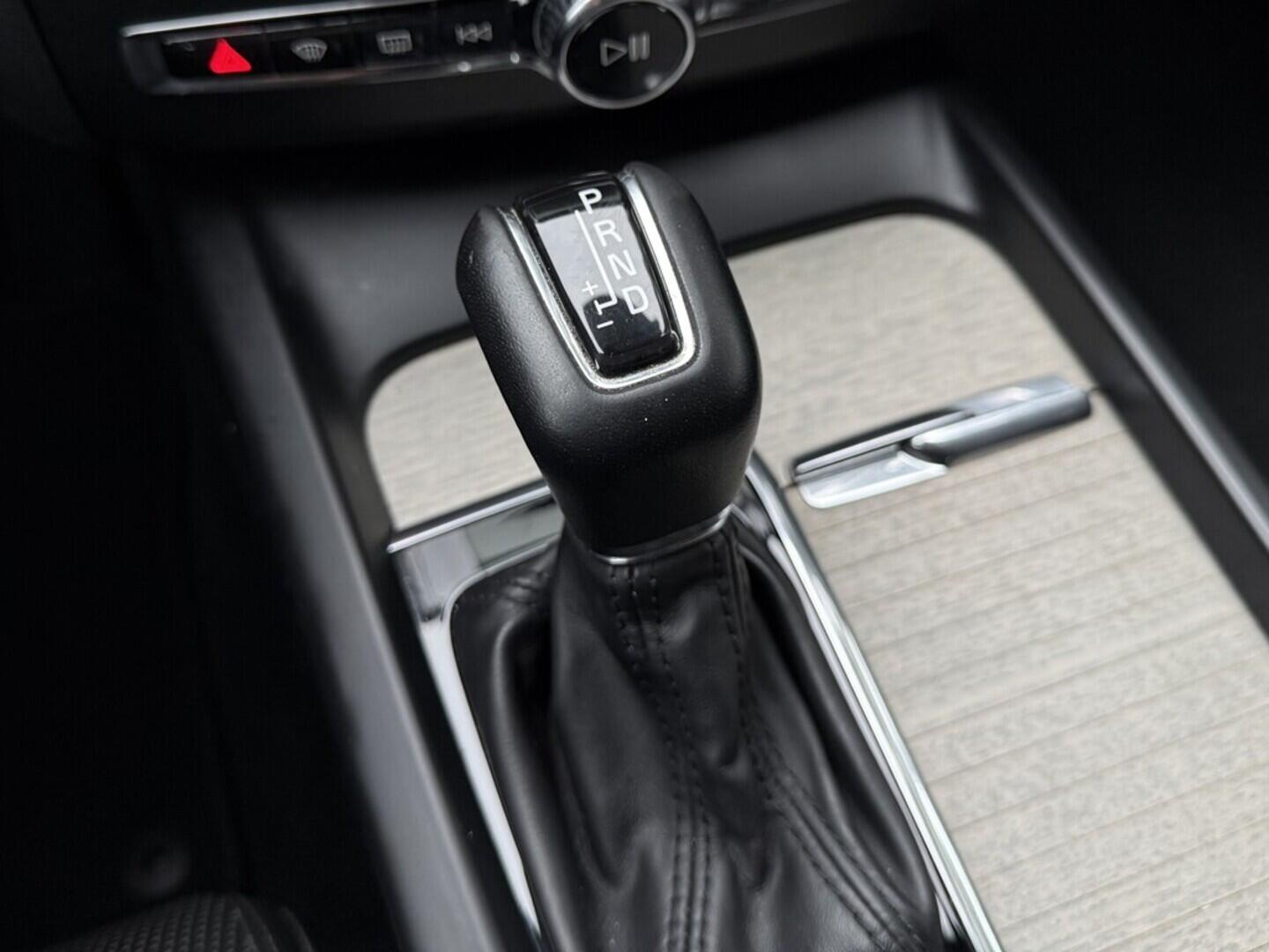 OM190V02580_28.webp_XC60 Inscription 2.0 T5 184 kW automat, DPH