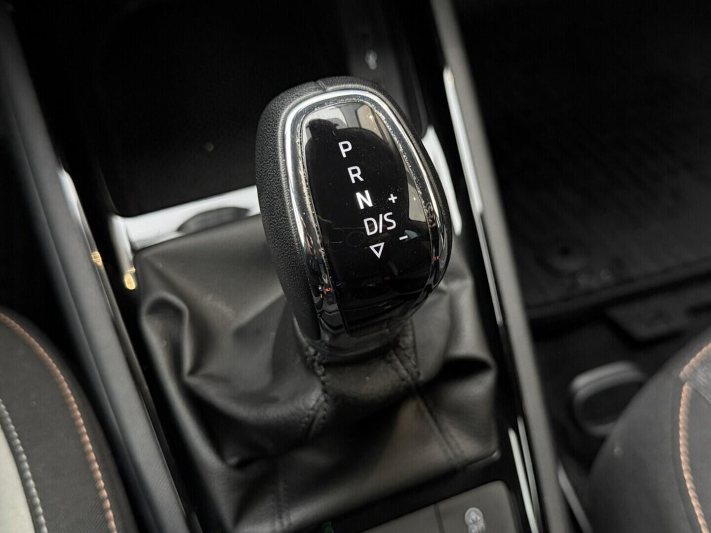 OM190V02582_28.webp_SCALA Style 1.0 TSI 81 kW automat, DPH