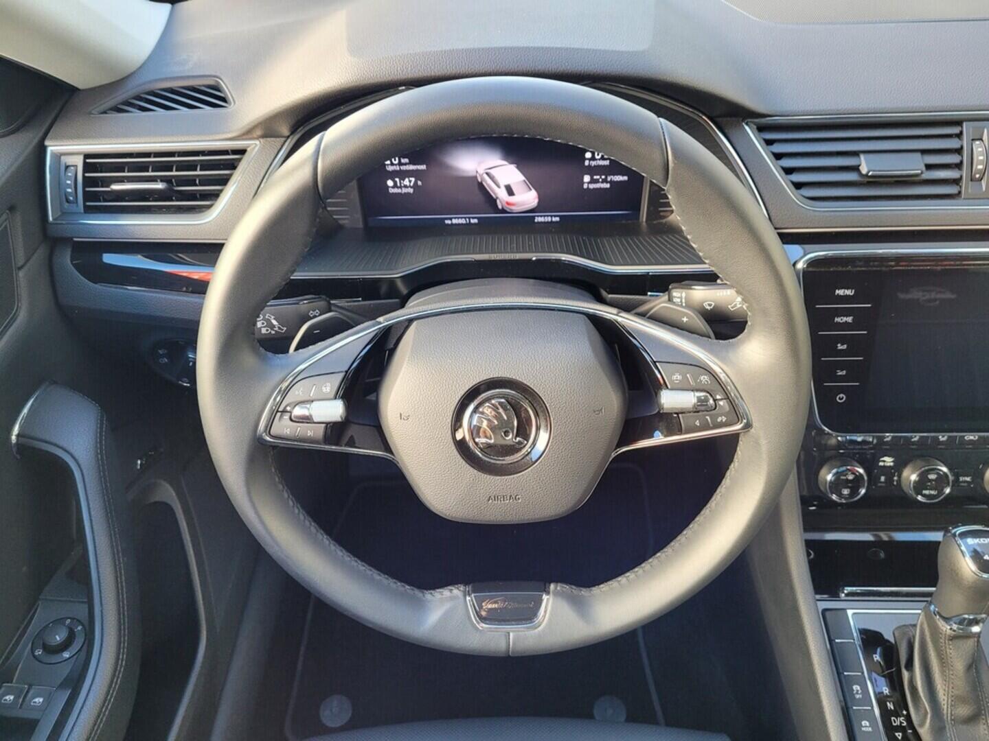 OM190V02583_23.webp_SUPERB  2.0 TDI 147 kW automat, DPH