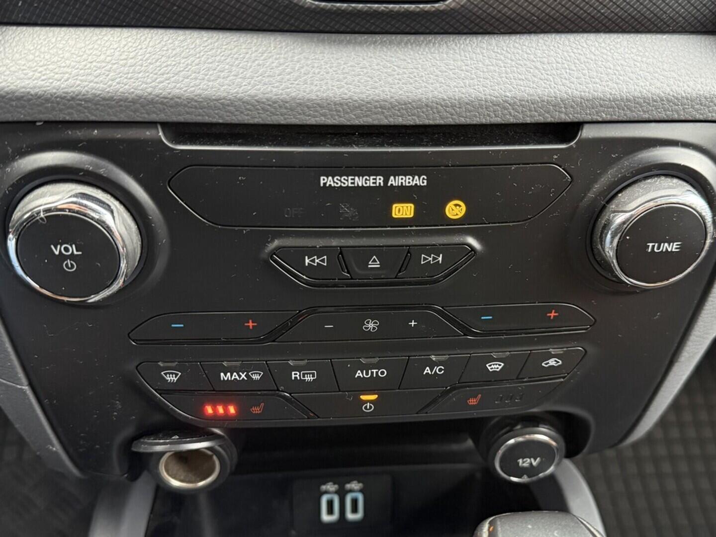 OM190V02586_27.webp_RANGER Wildrak 3.2  176 kW automat, DPH