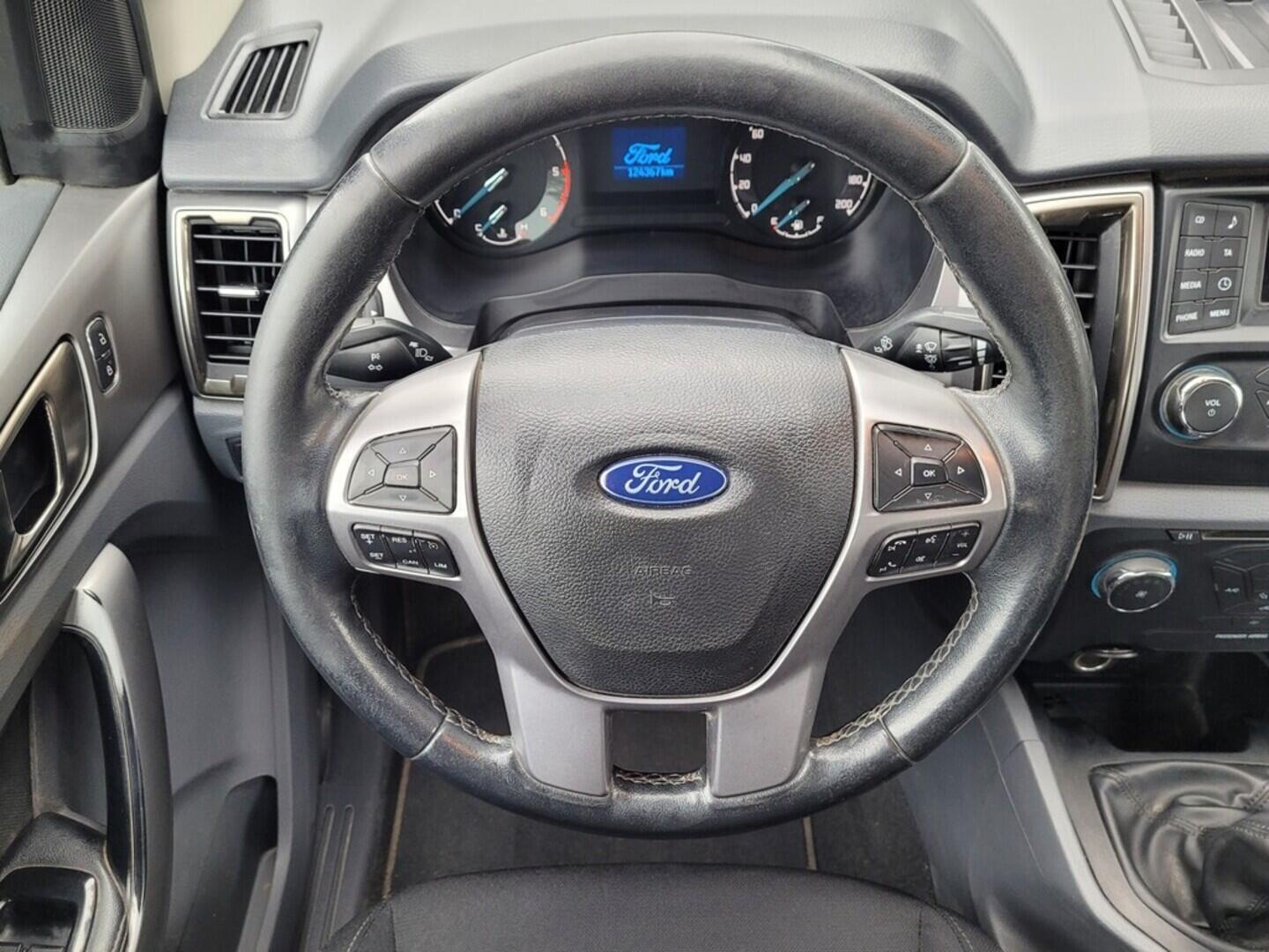 OM190V02587_23.webp_RANGER XLT 2.2 TDCi 118 kW manuál, DPH