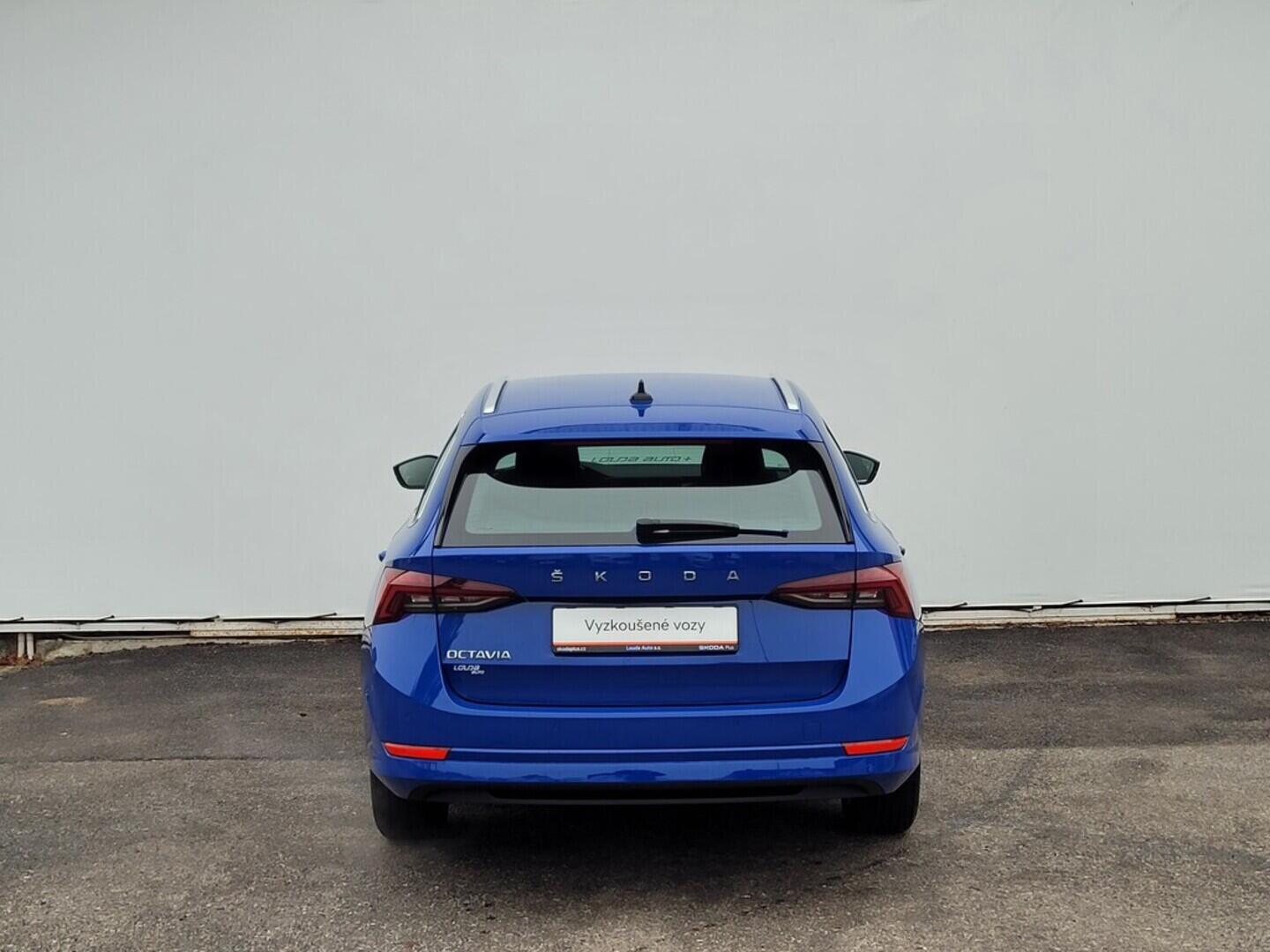 OM190V02588_17.webp_OCTAVIA Style 1.5 TSI 110 kW manuál, DPH