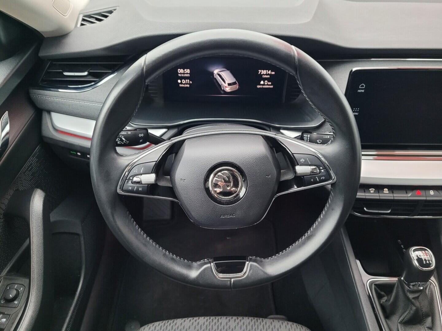 OM190V02588_23.webp_OCTAVIA Style 1.5 TSI 110 kW manuál, DPH