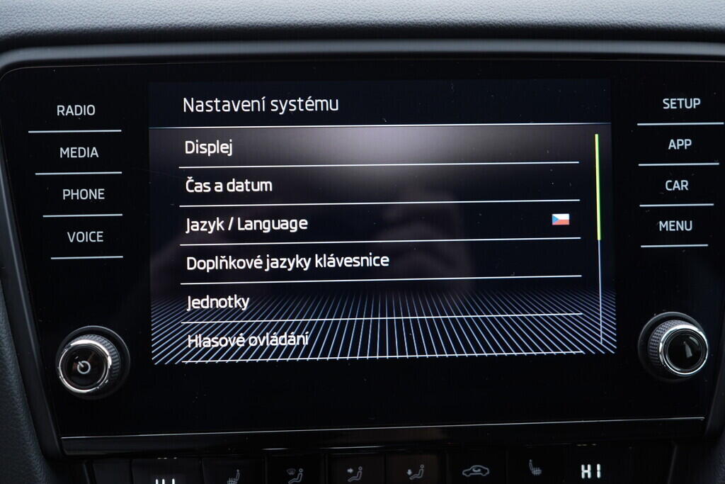 OM190V02593_29.webp_OCTAVIA Style 2.0 TDI 110 kW automat, DPH