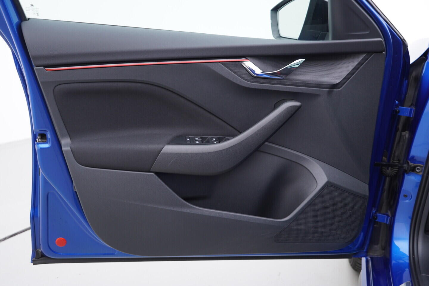 OM190V02598_19.webp_KAMIQ Monte Carlo 1.0 TSI 81 kW automat, DPH