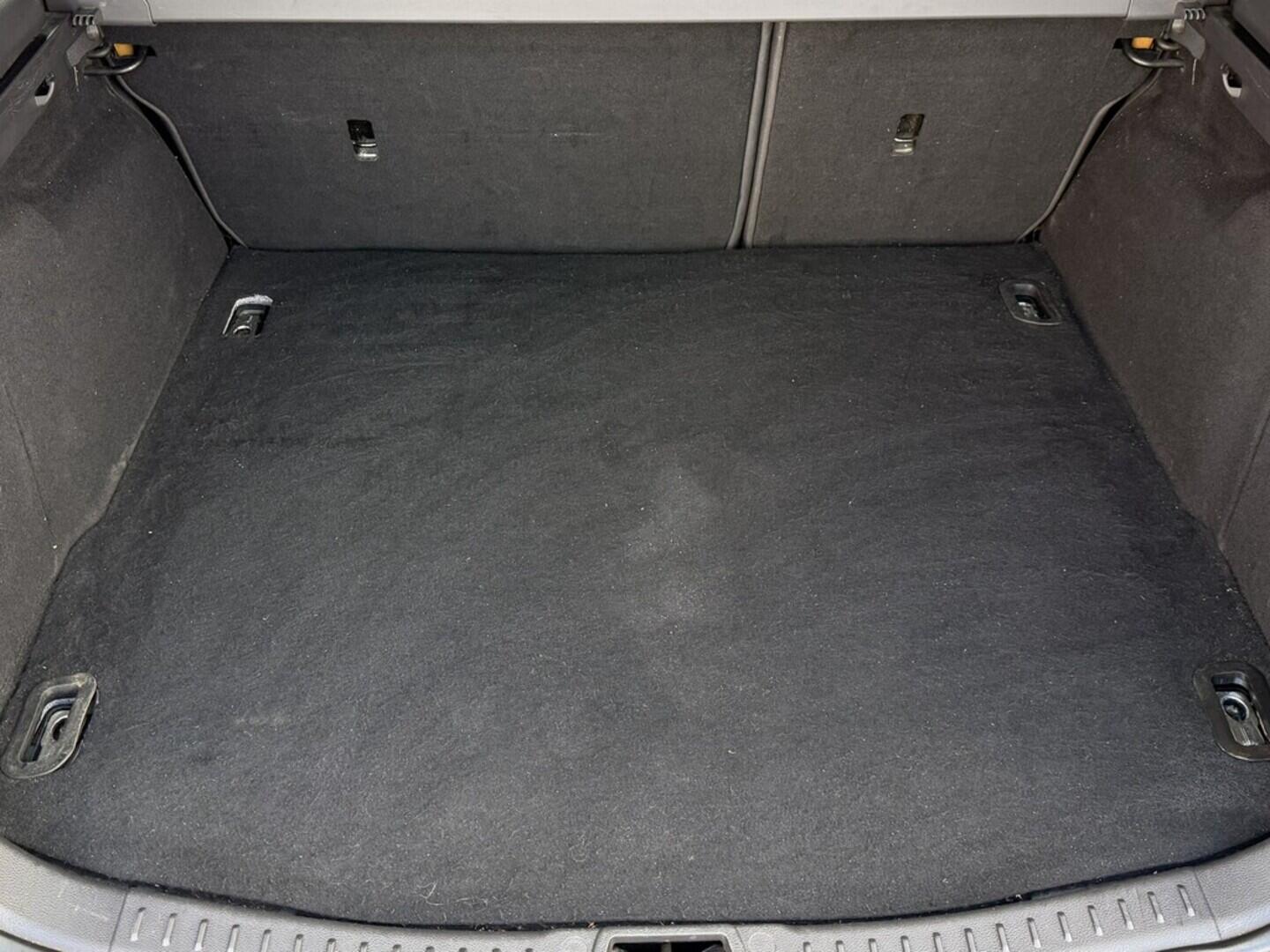 OM190V02606_30.webp_FOCUS Titanium 1.6 TDCi 85 kW manuál